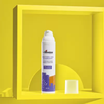 Maschera viso illuminante